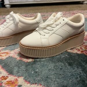 Dolce Vita White and Tan Platform Sneakers